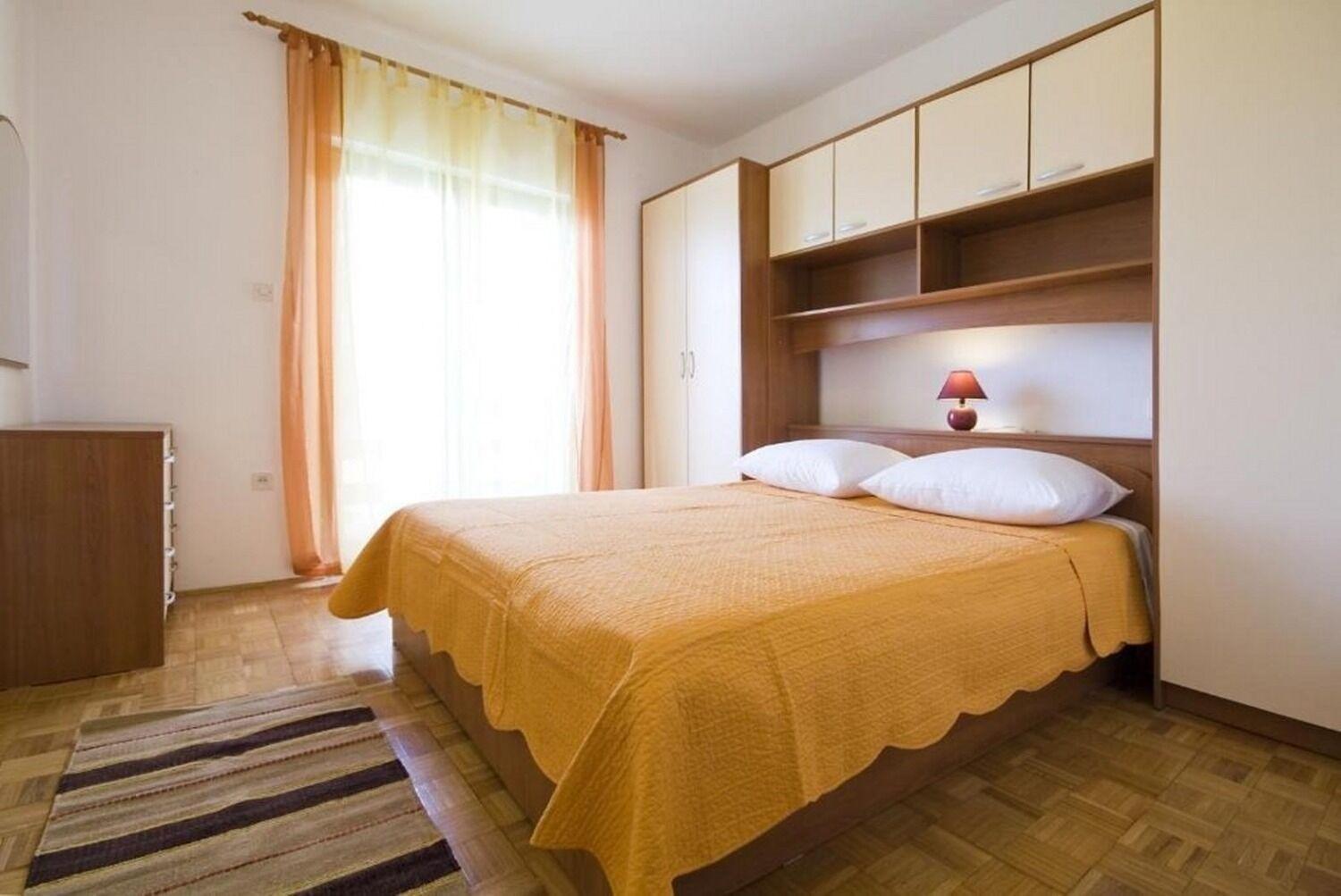 Apartments Ljilja 宁 外观 照片