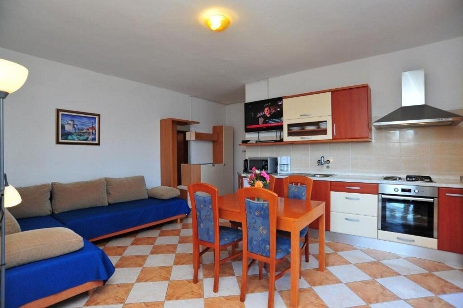 Apartments Ljilja 宁 外观 照片